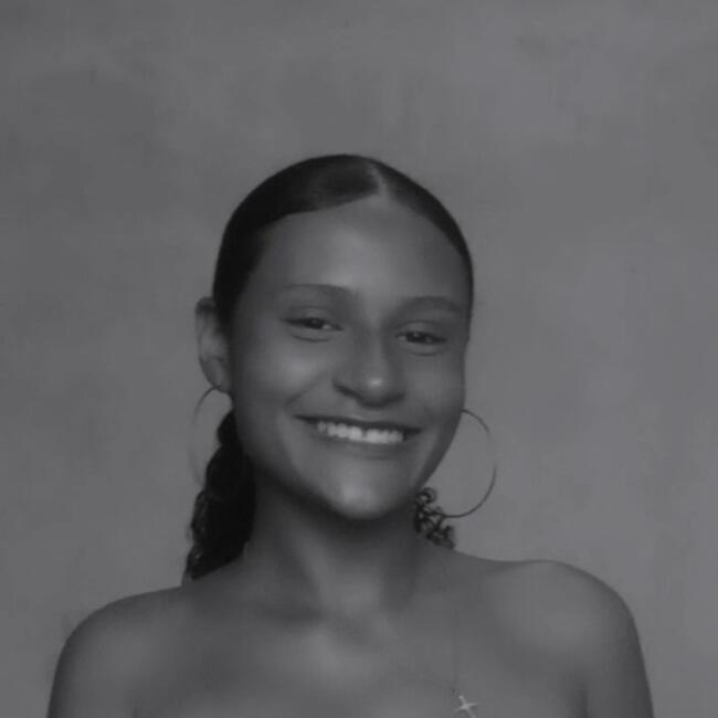 Babysitter in Belém: Jaqueline Neves