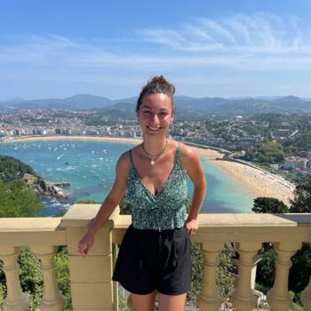 Babysitter in Buxerolles: Clara