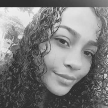 Babá em Aracaju: Neide