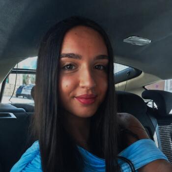 Babysitter em Rio Tinto: Mariana