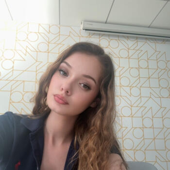 Babysitter in Paris: Nadejda
