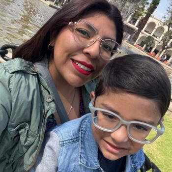 Babysitter in Seville: Maria fernanda