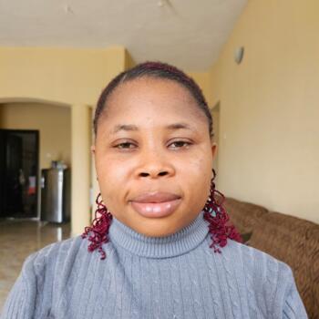 Babysitter in Doha: Gbemisola