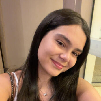 Babysitter in Uberaba: Valéria
