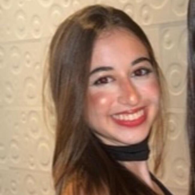 Babá em Goiânia: Rafaela
