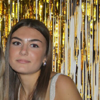 Babysitter in Autigny: Eva