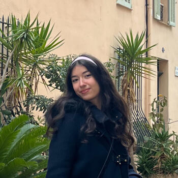 Babysitter in Nice: Jeanne