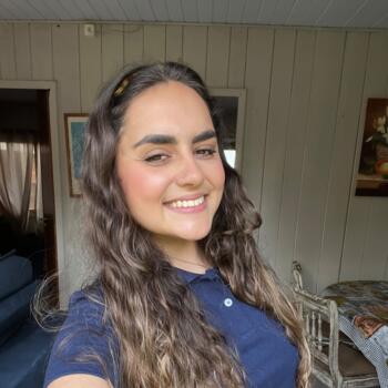 Babysitter in Campo Largo: Julia