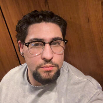 Babysitter in Reynoldsburg: Alex