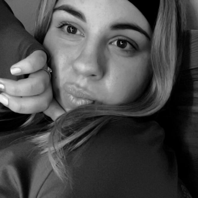 Babysitter in Argences: Lou