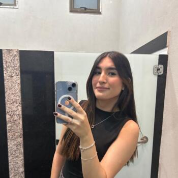 Babá em Sao Jose do Rio Preto: Mariana