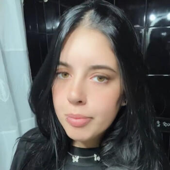 Babysitter in Buenos Aires: Lara Agostina Jariton 