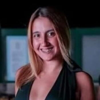 Babysitter in Vila Nova de Gaia: Ana