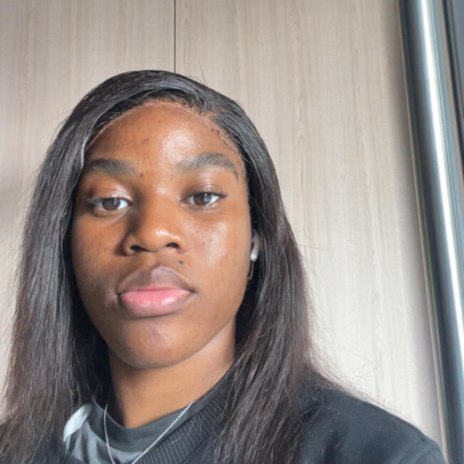 Babysitter in Lyon: Ely