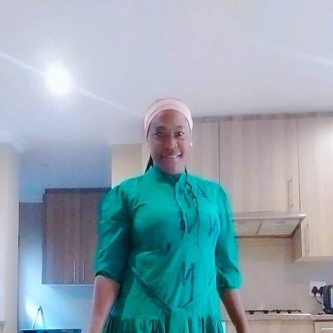 Nanny in Emalahleni: Linnet