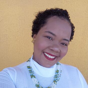 Babysitter in Salvador: Juliane