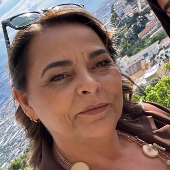 Babysitter Naples: Lina