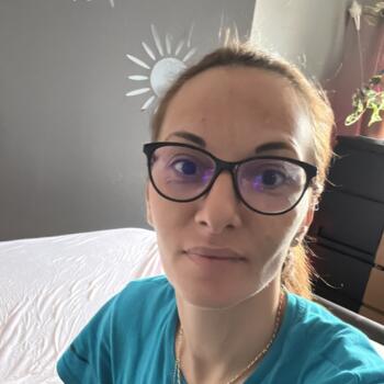 Babysitting job in Bathgate: babysitting job Angelica