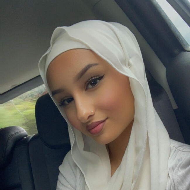 Babysitter in Paderborn: Elena