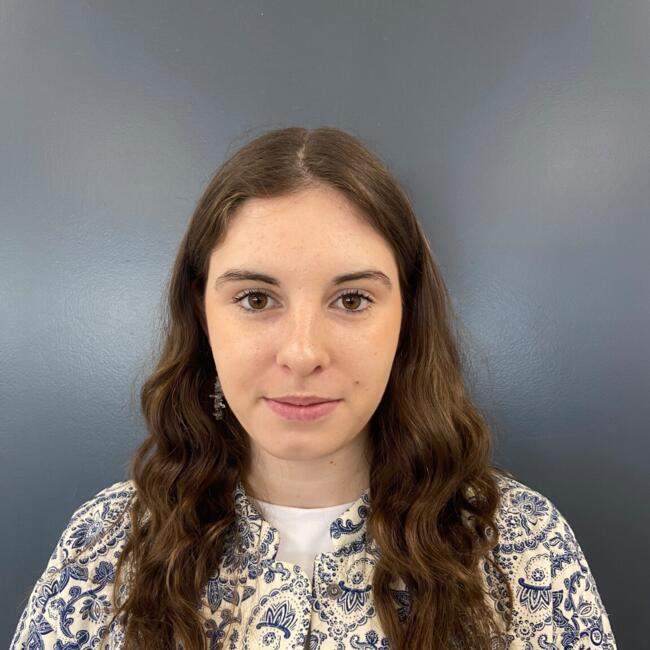 Babysitter in Janzé: Lili