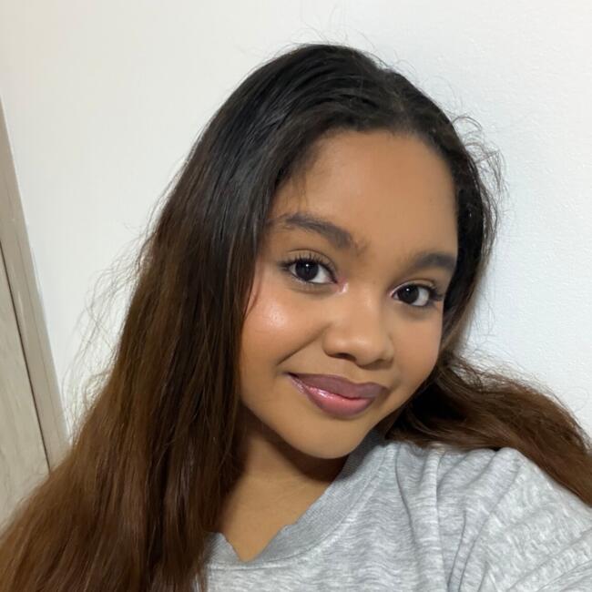 Canguro en Mejorada del Campo: Valentina