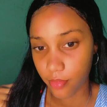 Babysitter em Sintra: Vânia