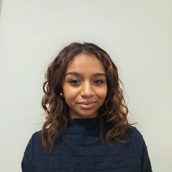 Babysitter in Champhol: Louise