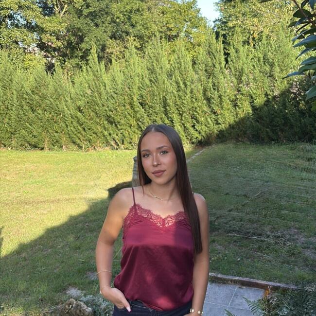 Babysitter in La Ferté-Alais: Aubane