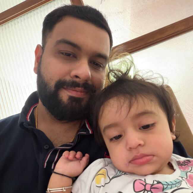 Babysitting job in Durg: Rahul