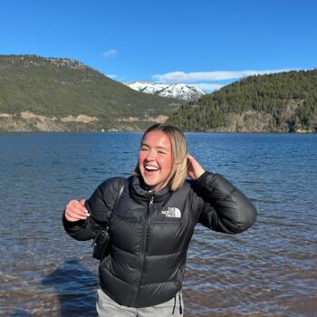 Babysitter in Le Guerno: Nawelle