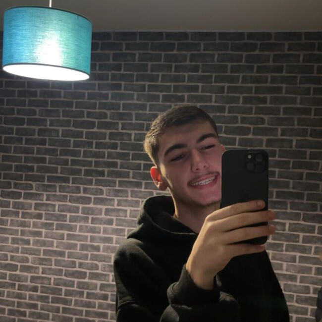 Babysitter in Dunkirk: Nolyann