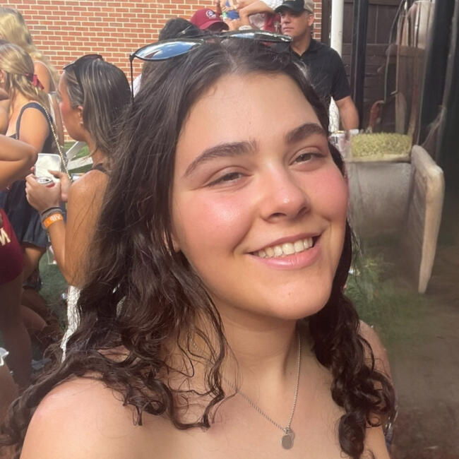 Babysitter in Windermere (Florida): Cassie