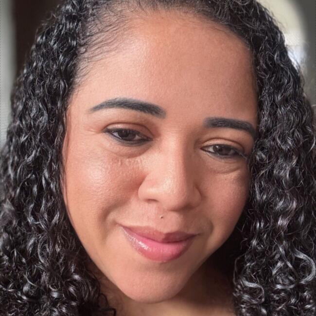 Babysitter in Feira de Santana: Viviane