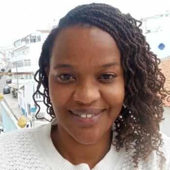 Babysitter em Lagos: Irene