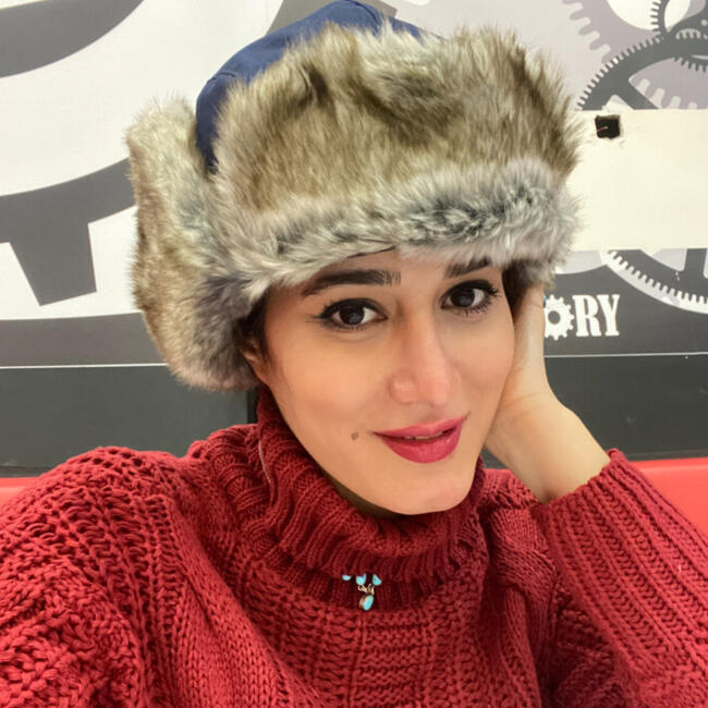 Baby-sitter in Richmond Hill: Maryam