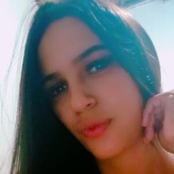 Babysitter in Recife: Cintia