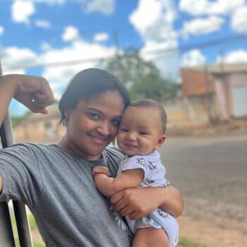 Babysitter in Uberlândia: Rayssa