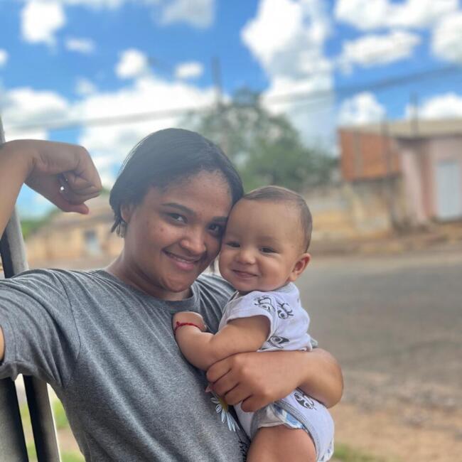 Babysitter in Uberlândia: Rayssa