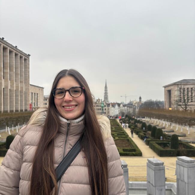 Babysitter in Gijón: Melina