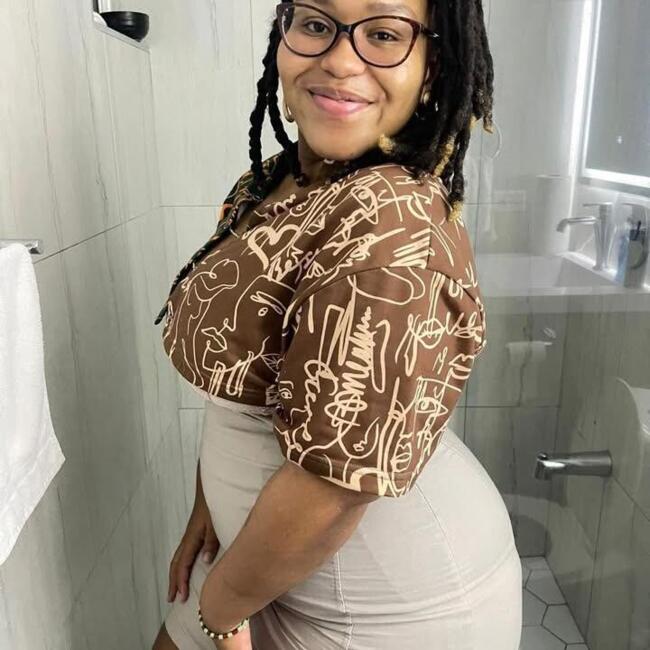 Babysitting job in Tunapuna: Flower