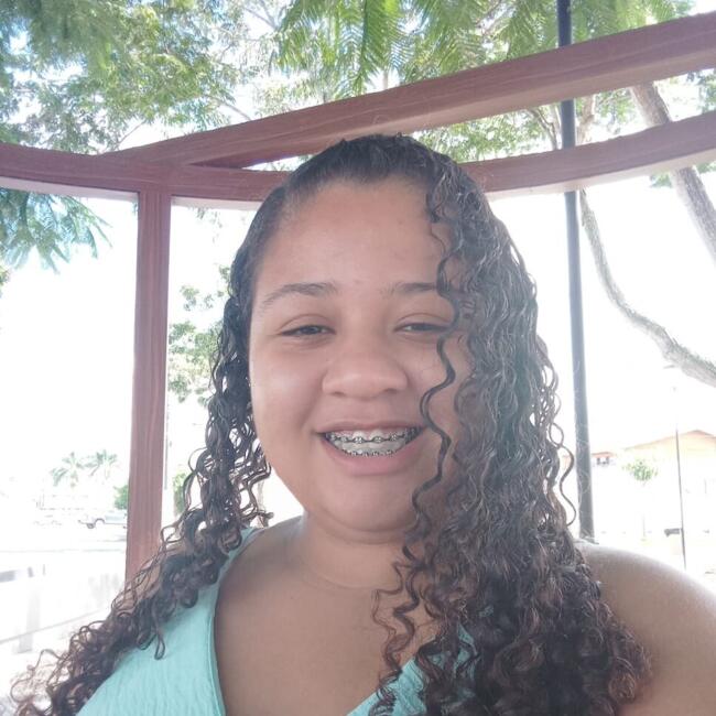 Babá em Linhares: Carla