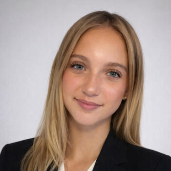 Babysitter in Congerville-Thionville: Audeline
