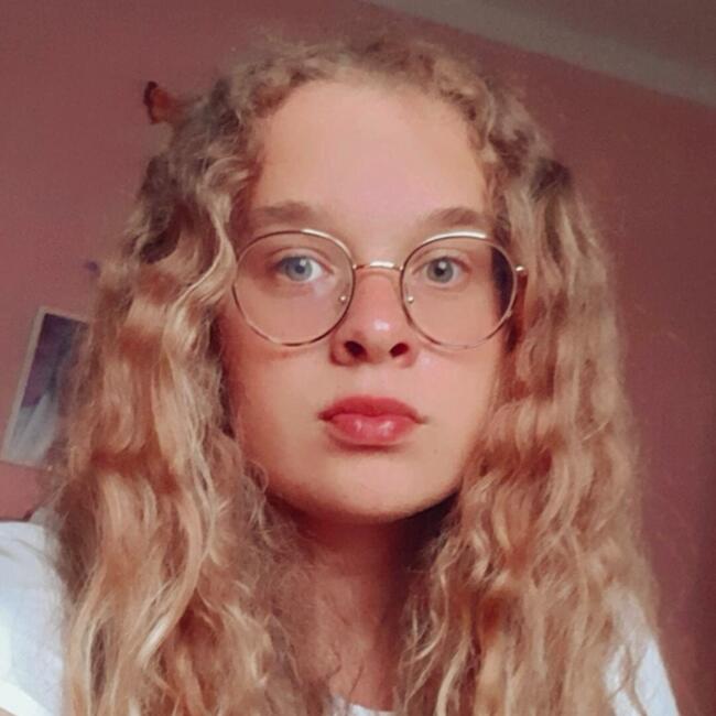 リスボン のベビーシッター: Carolina