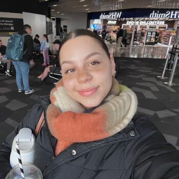 Babysitter in Sydney: Romy