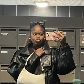 Babysitter Nantes: Therese