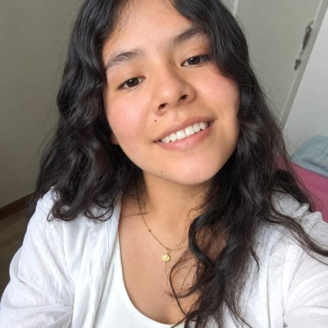 Babysitter in Lima: SILVIA