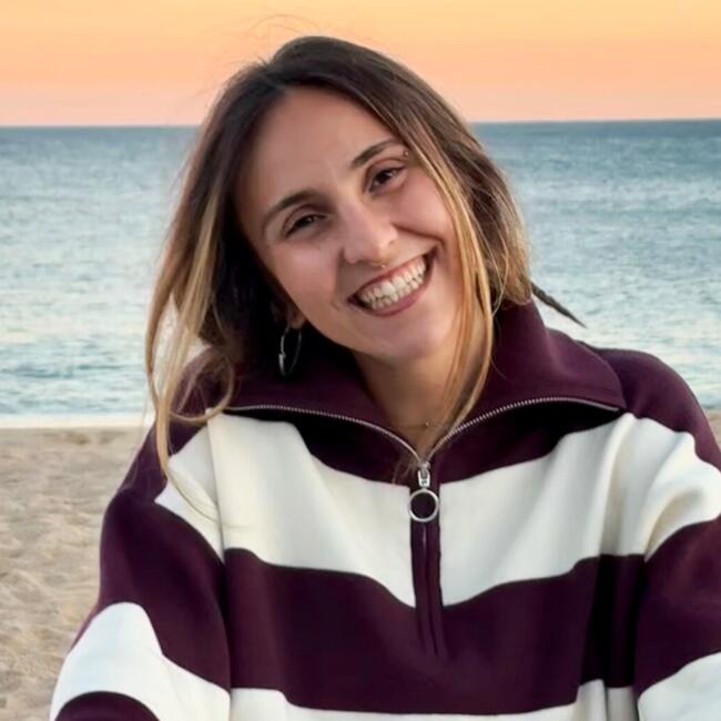 Baby-sitter in Zurich: Laura