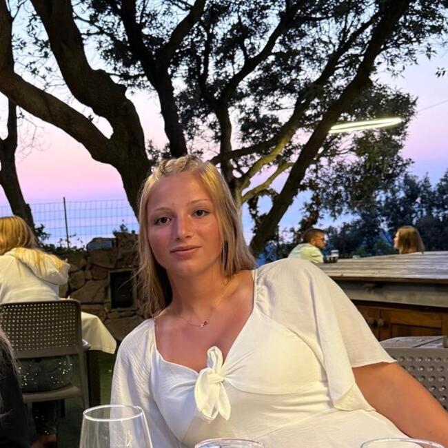 Babysitter in Würzburg: Emma