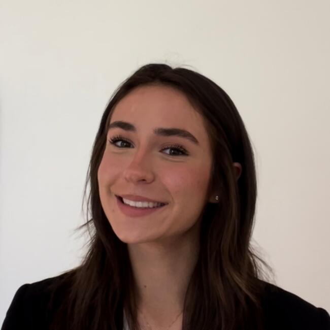 Babysitter in Montmorency: Domitille