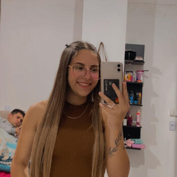 Babá em Imbituba: Geovana